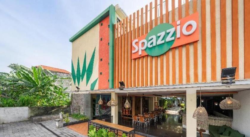 Spazzio Bali Hotel Kuta  Exterior photo